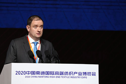 比利時(shí)必佳樂公司中國(guó)區(qū)銷售總監(jiān)貝艾明發(fā)言